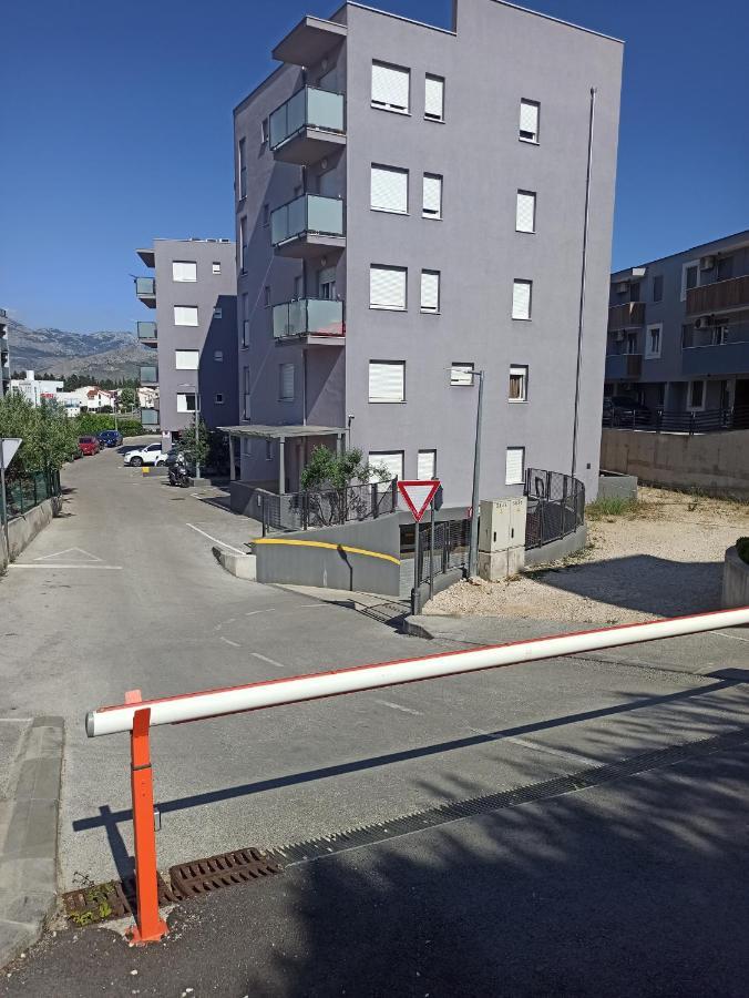 Cosy Apartment Terrano -Free Private Parking Split Luaran gambar